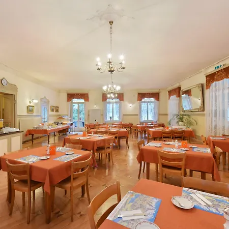 Waldhotel Unspunnen Hotel 3*