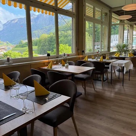 Waldhotel Unspunnen 2*