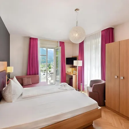 Waldhotel Unspunnen Hotel