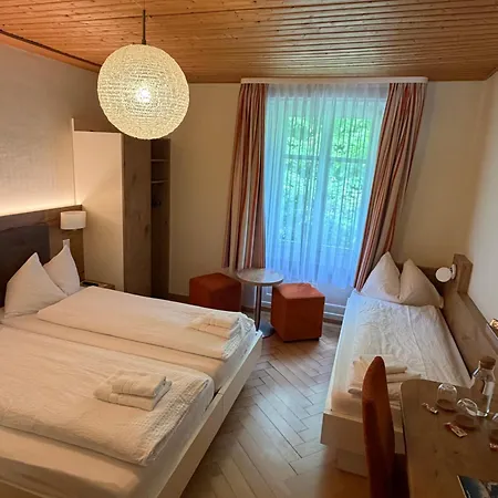 Hotel Waldhotel Unspunnen 2*
