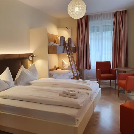 Hotel Waldhotel Unspunnen 3*