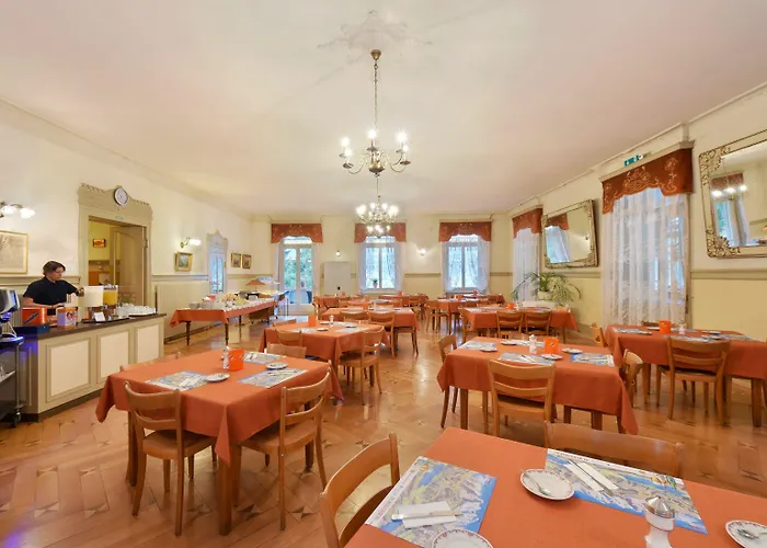 Waldhotel Unspunnen Hotel 2*