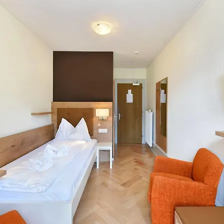 Waldhotel Unspunnen 2*
