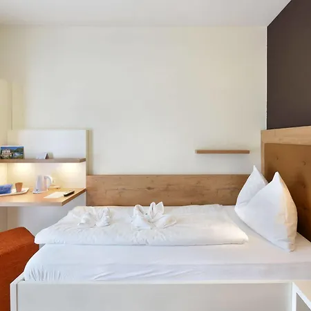 Szálloda Waldhotel Unspunnen 2*