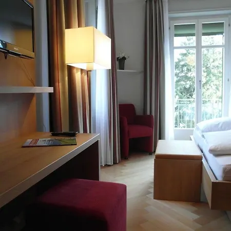 Szálloda Waldhotel Unspunnen 2*